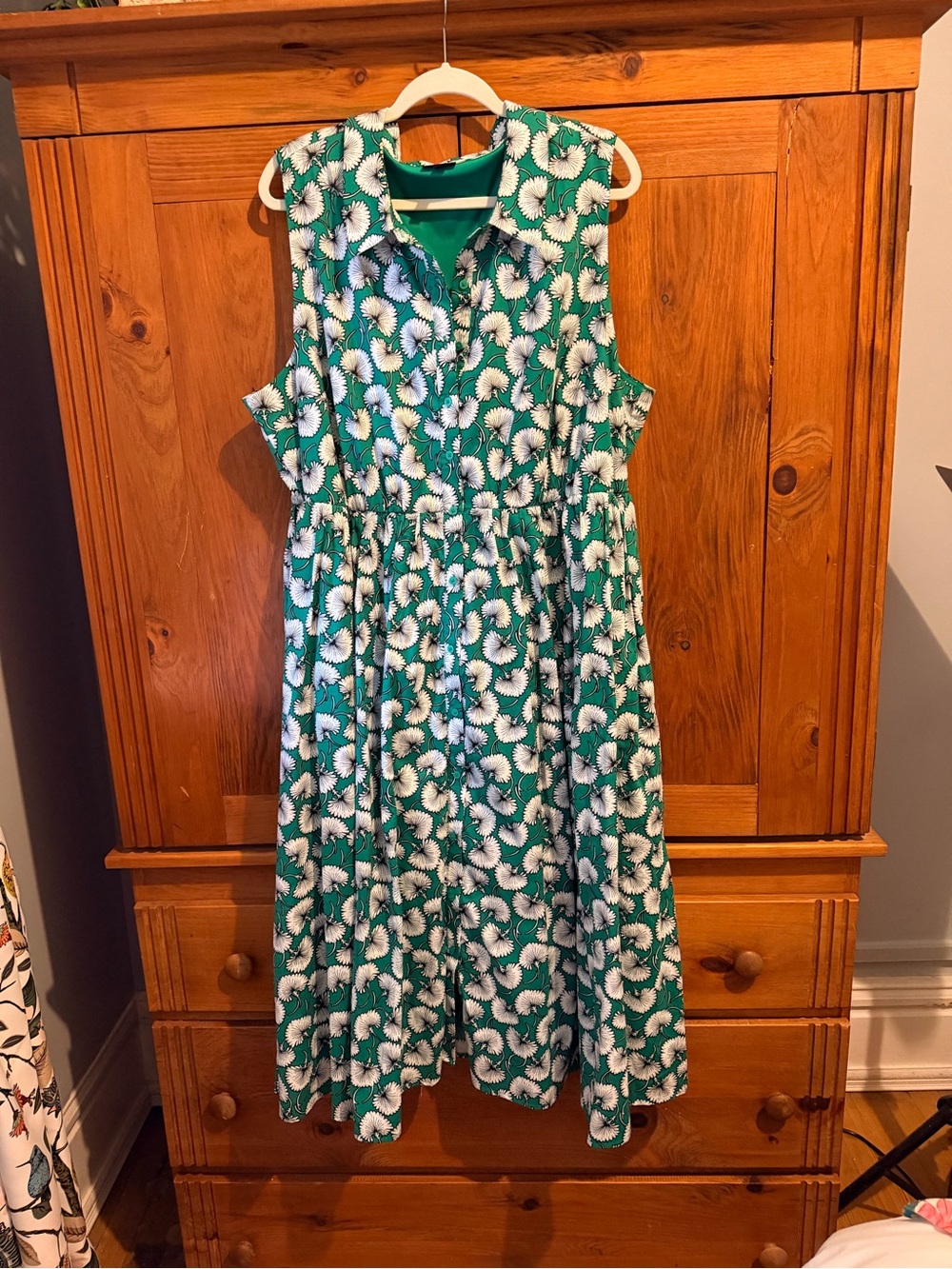 torrid Green and White Floral Midi Dress